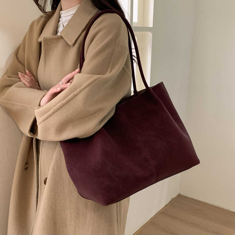Tote torba - PU materijal, retro stil, zip zatvarač, zima 2025