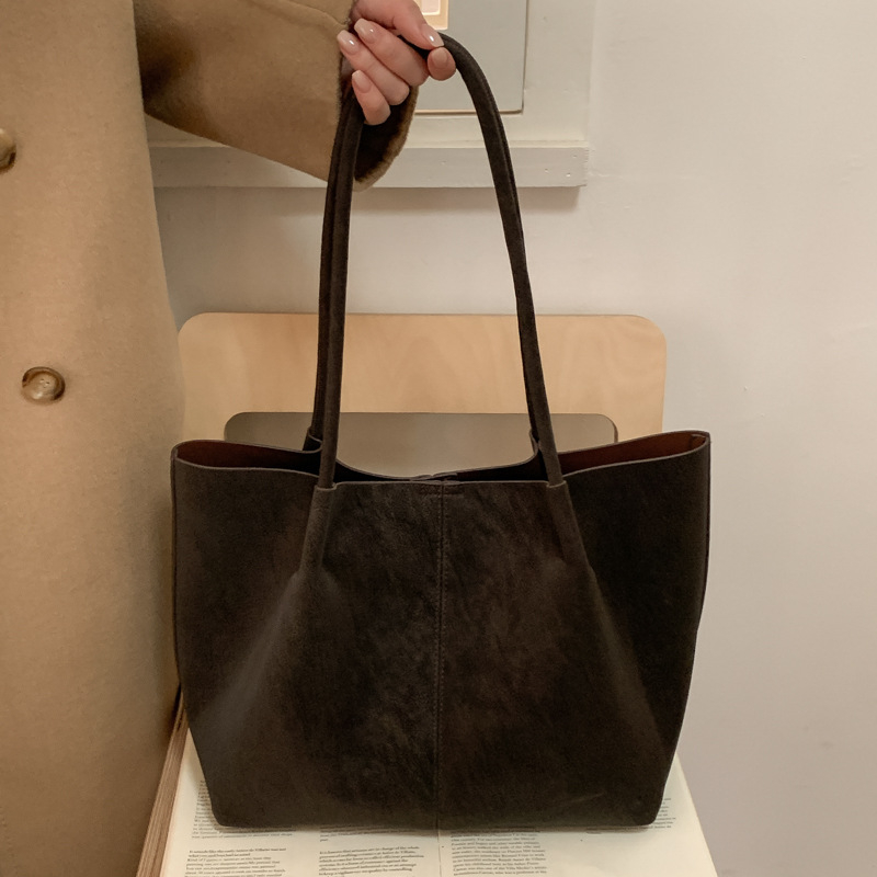 Tote torba - PU materijal, retro stil, zip zatvarač, zima 2025