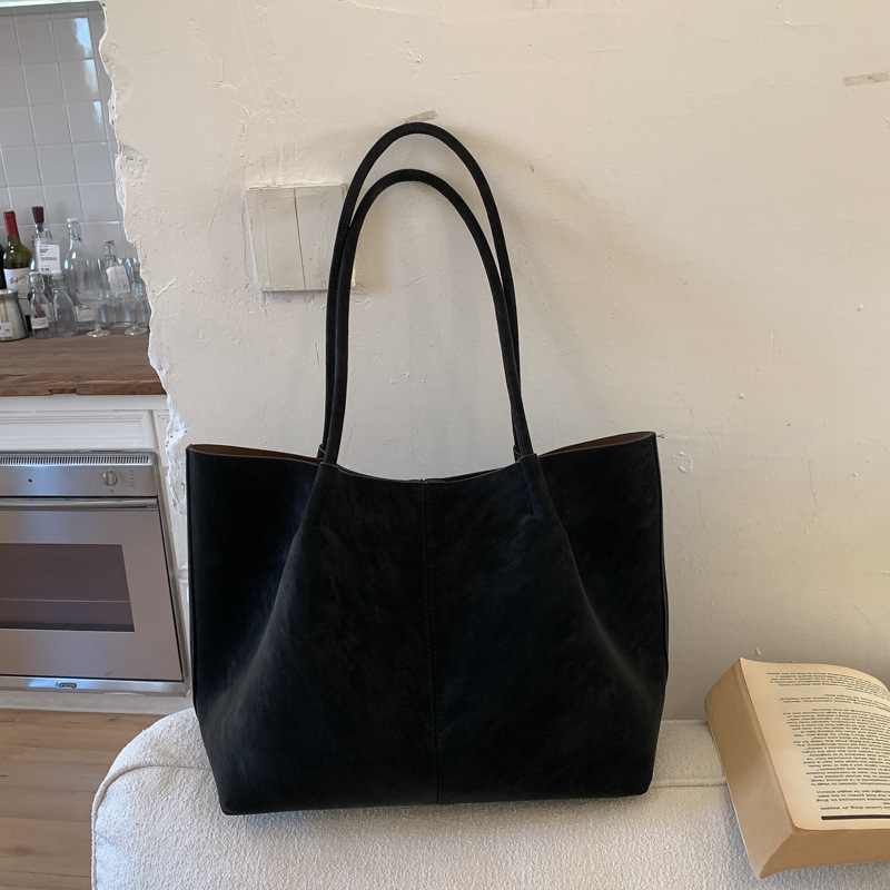 Tote torba - PU materijal, retro stil, zip zatvarač, zima 2025