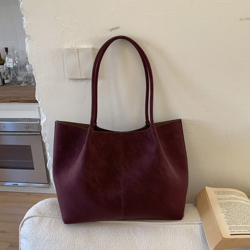 Tote torba - PU materijal, retro stil, zip zatvarač, zima 2025