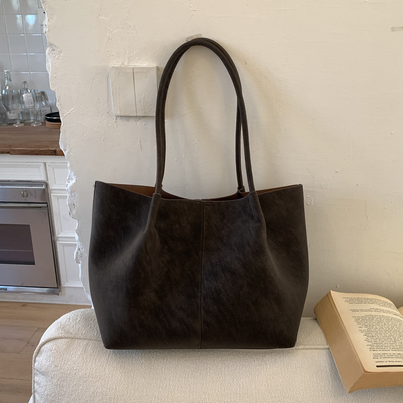 Tote torba - PU materijal, retro stil, zip zatvarač, zima 2025