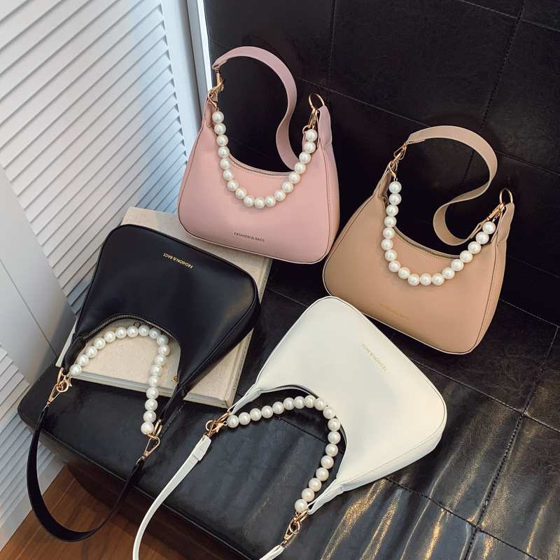 PU crossbody torba, ulični trend stil, vodoravni kvadratnog oblika, zatvaranje zipom, podstava od poliestera