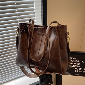 PU Tote bag за пътуване, хоризонтална квадратна форма, цип, без подплата, двойни презрамки, подходяща за ежедневна употреба