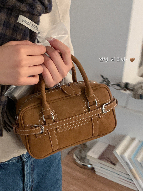 Crossbody torbica od PU, gradski minimalistički stil, horizontalno kvadratni oblik, zatvaranje na zip