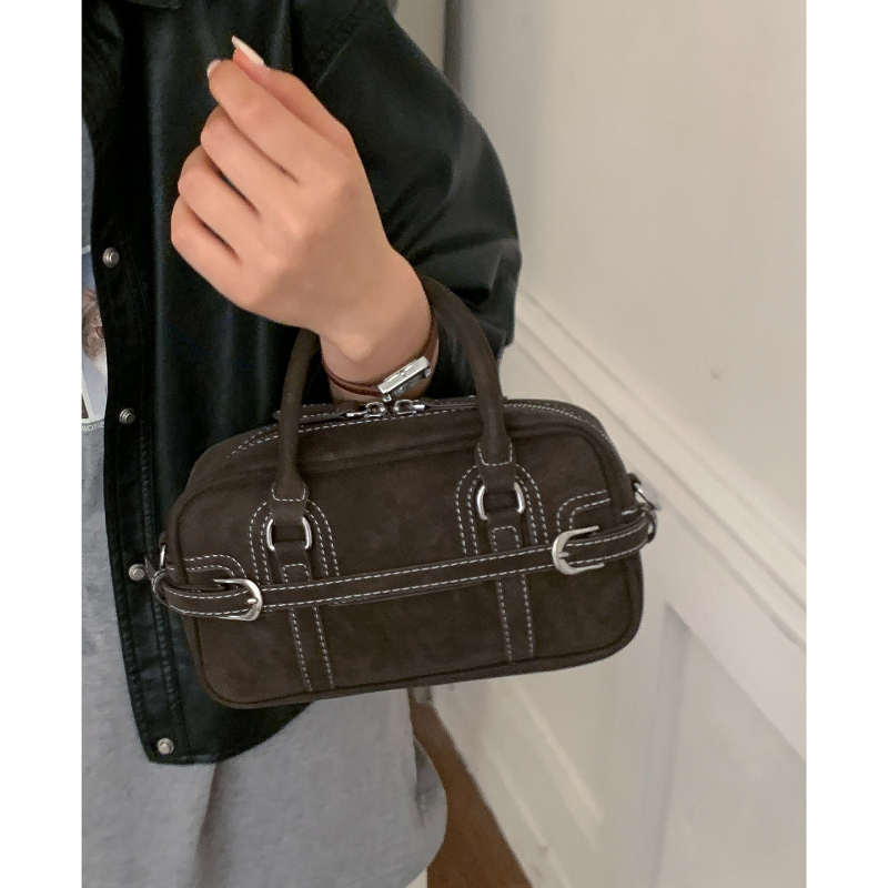 Crossbody torbica od PU, gradski minimalistički stil, horizontalno kvadratni oblik, zatvaranje na zip
