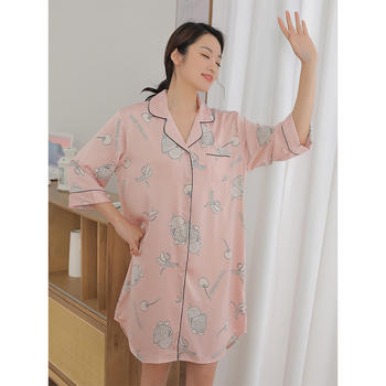 Νυχτικό Ice Silk με γιακά πέτα, καρτούν σχέδιο, μισά μανίκια, λεπτό ύφασμα