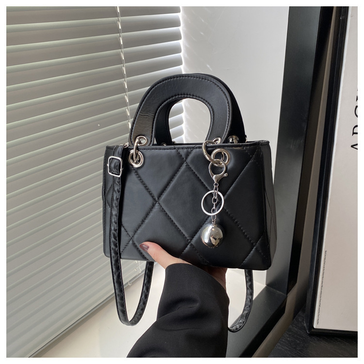 Ženska PU crossbody torba, zatvaranje zatvaračem, najlonska podstava, vodoravni kvadratni oblik, dvostruki remeni