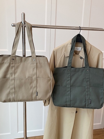 Ženska platnena Tote torba — horizontalni kvadratni oblik, magnetsko zatvaranje, unutarnji džep sa zatvaračem, bez podstave