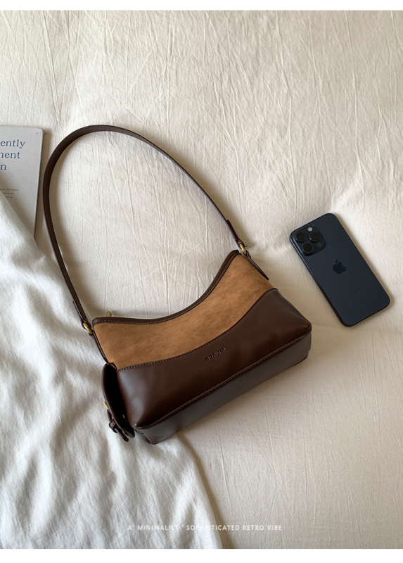 Ženska torbica ispod pazuha, visokokvalitetna teksturirana PU, torba, zatvarač, podstavljena od poliestera, horizontalni kvadratni oblik, proljeće 2026