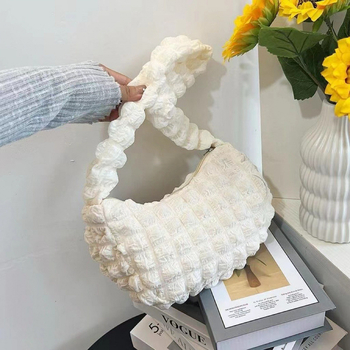 Torba za rame, pamuk, urbano jednostavan stil, horizontalni kvadratni oblik, zatvarač na zip, unutarnji pretinci: pretinac sa zipom, pretinac za mobitel i pretinac za identifikacijsku karticu