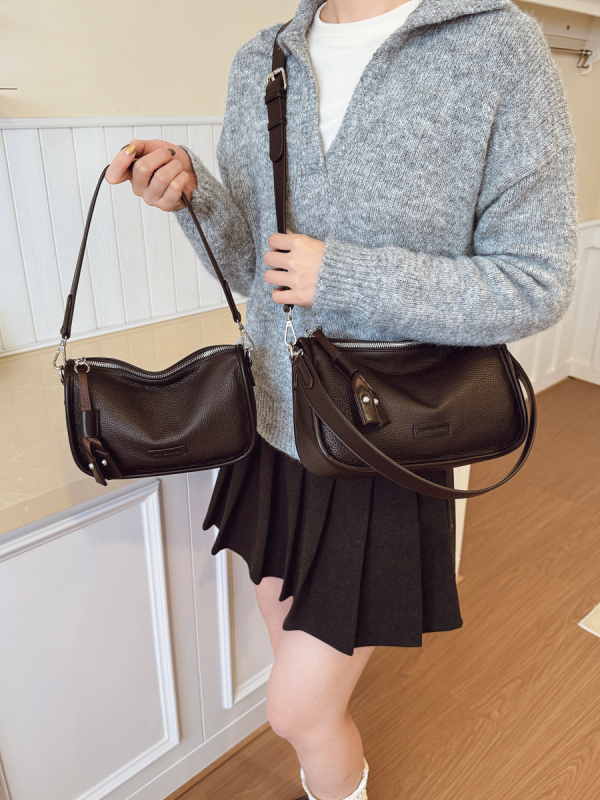 Torba za rame — oblik jastuka, PU materijal, urbani minimalistički stil, zatvarač na zip, skriveni džep sa zipom (Oblik jastuka; PU materijal; Urbani minimalistički stil; Zatvarač na zip; Skriveni džep sa zipom)