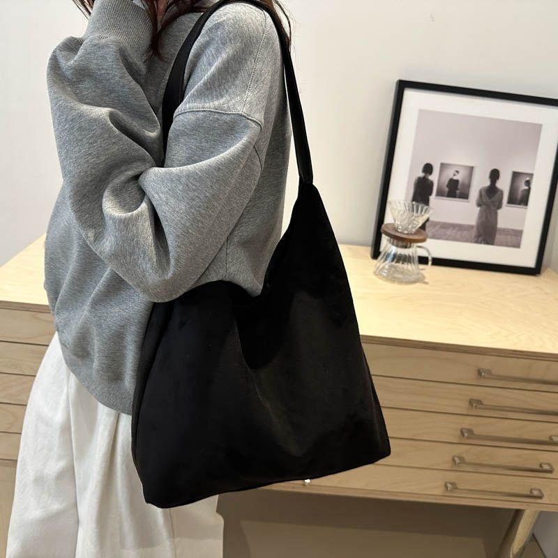 Унисексов велурена Tote чанта за пътуване, зимна колекция 2025, магнитно закопчаване, подплата от велур