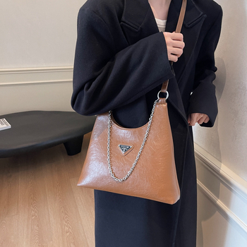 Чанта за рамо Tote PU, градски стил, хоризонтална квадратна форма, ципово затваряне, вътрешен джоб с цип