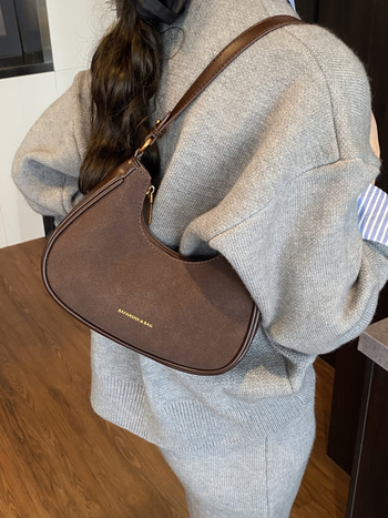 PU kožna saddle torba u obliku polumjeseca, unisex, crossbody remen, jesen 2025