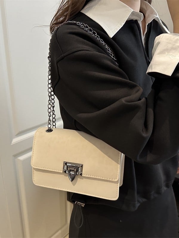 PU materijal, street stil, horizontalni kvadratni oblik torbe, zatvaranje poklopcem, džep za telefon