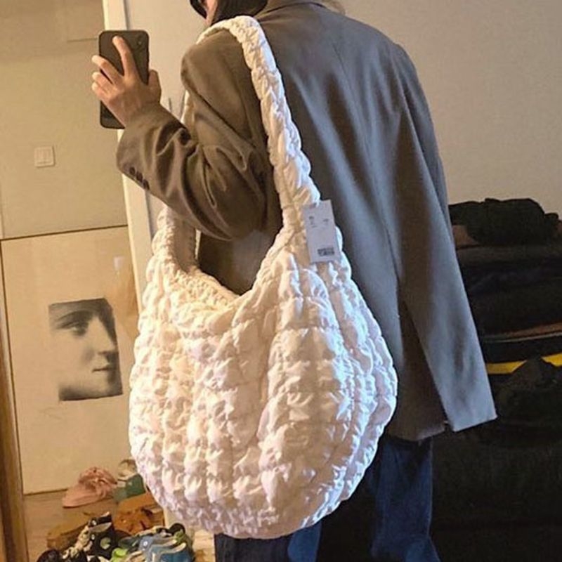 Crossbody torba s plisiranjem, lagana poliester konstrukcija, poliester podstava