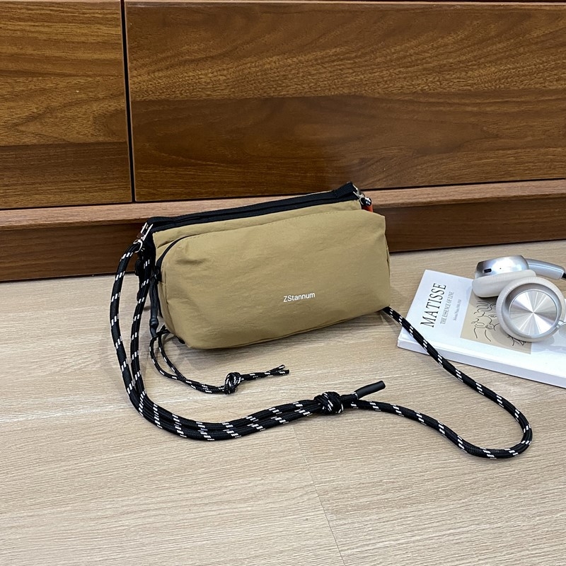 Najlon bucket torba sa zipom, džep za telefon, vodoravan kvadratni oblik