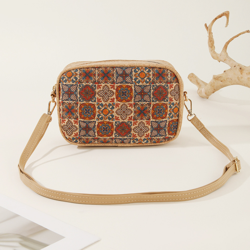 Crossbody torba od plute – svestran stil, zatvarač, podstava od poliestera, zima 2025