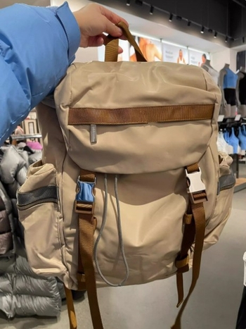 Unisex ruksak za putovanje i fitness, vodootporan Oxford materijal (14L zapremina; pretinac za prijenosno računalo; zakrivljene naramenice)