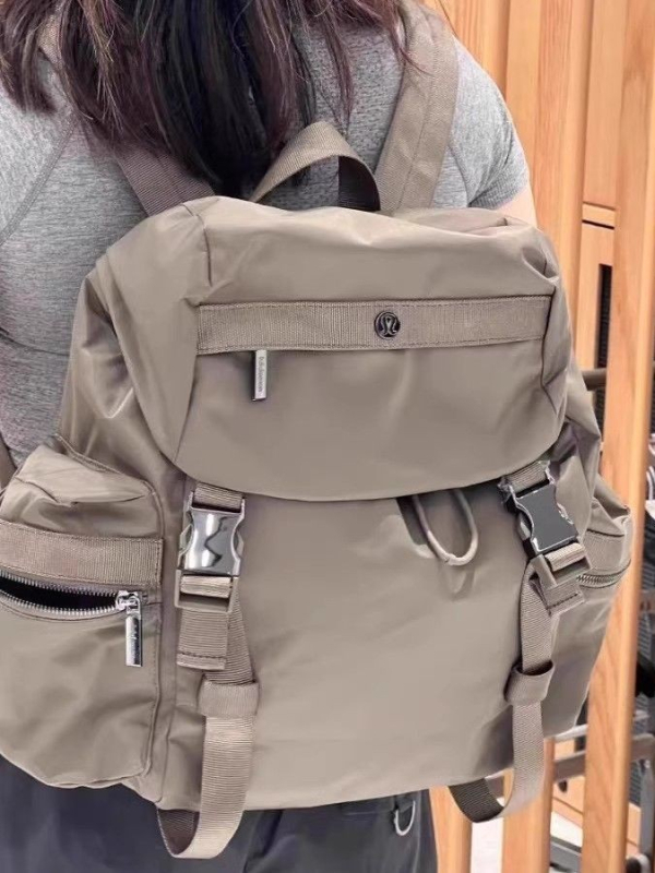 Unisex ruksak za putovanje i fitness, vodootporan Oxford materijal (14L zapremina; pretinac za prijenosno računalo; zakrivljene naramenice)