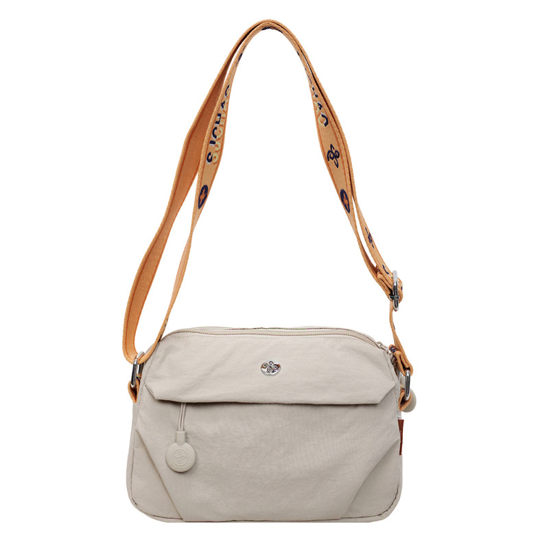 Crossbody torba, korejski stil, jednostavan dizajn, najlon, vodoravni kvadratni oblik, zatvaranje zipom, unutarnja džep sa zipom i džep za telefon, Zima 2025
