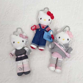 Плюшена котка – ключодържател, дългокрако карикатурно коте, сърцевидно копче, PP памук пълнеж, супер мека къса плюш