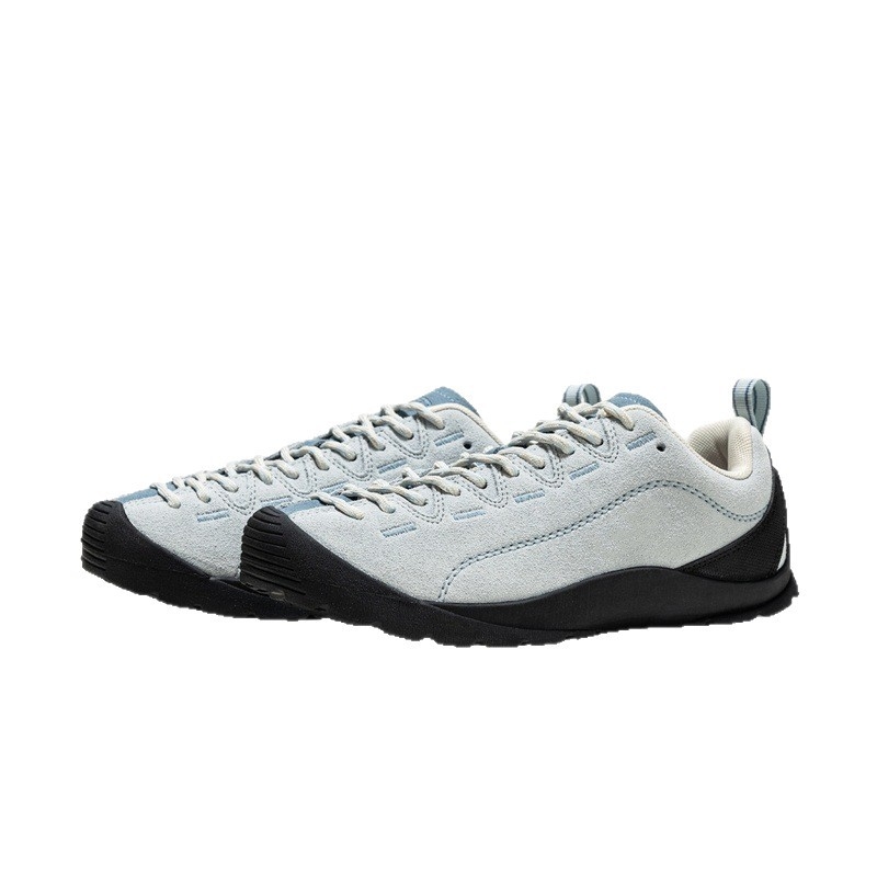 Хайкинг обувки унисекс – набук горна част, кожа отвътре, подметка от естествен каучук, междинна подметка от гума, предно връзване