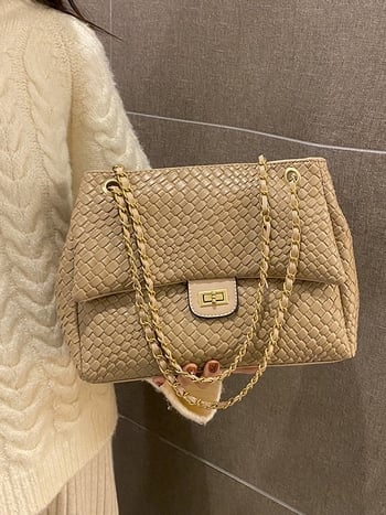 Τσάντα κάτω από τον αγκώνα με καπάκι, PU υλικό, αστικός μινιμαλισμός, οριζόνιο τετράγωνο σχήμα, κλείσιμο με καπάκι, εσωτερική τσέπη με φερμουάρ και τσέπη για κινητό, πολυεστερική επένδυση, ένα λουρί, φθινόπωρο 2025