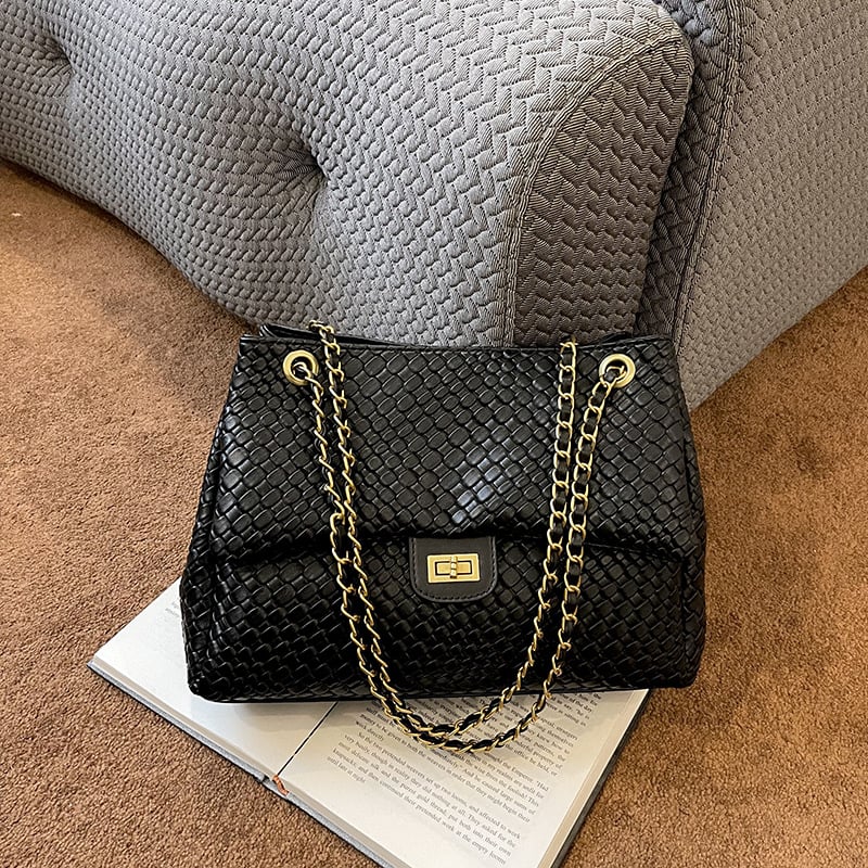 Τσάντα κάτω από τον αγκώνα με καπάκι, PU υλικό, αστικός μινιμαλισμός, οριζόνιο τετράγωνο σχήμα, κλείσιμο με καπάκι, εσωτερική τσέπη με φερμουάρ και τσέπη για κινητό, πολυεστερική επένδυση, ένα λουρί, φθινόπωρο 2025