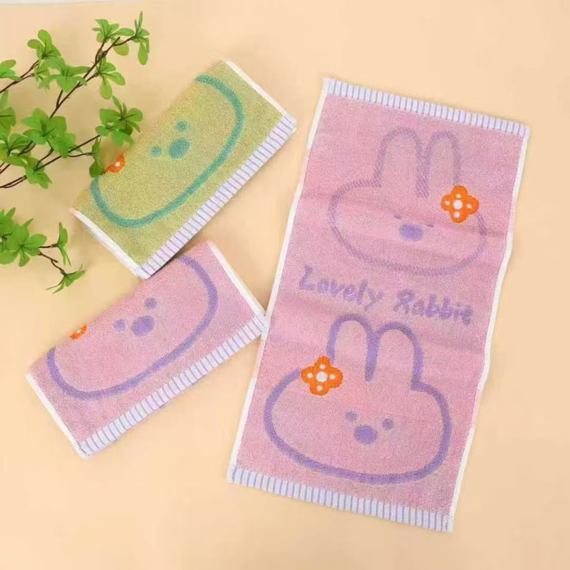 Csecsemő pamut arctörölköző és fürdőlepedő, puha és nedvszívó, szagtalan (pamut • 32-ply • sima szövés • 50–80 g)