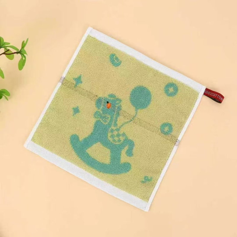 Csecsemő pamut arctörölköző és fürdőlepedő, puha és nedvszívó, szagtalan (pamut • 32-ply • sima szövés • 50–80 g)