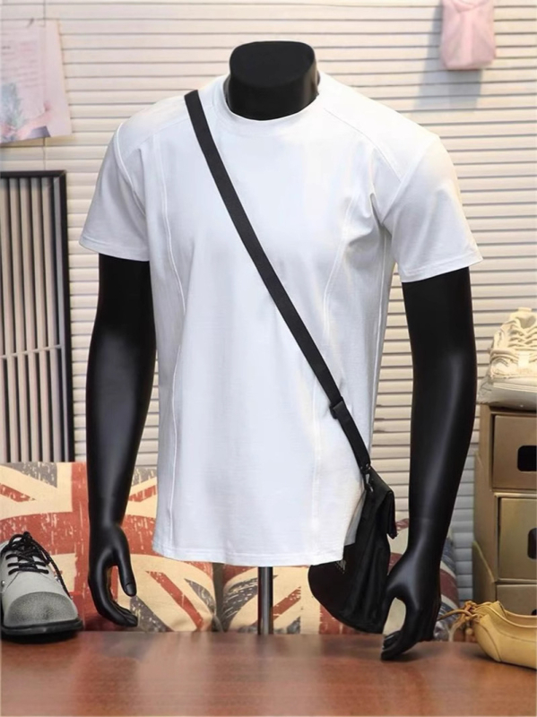 Tricou lejer, mâneci scurte, guler înalt, amestec de bumbac 70%, respirabil, vară