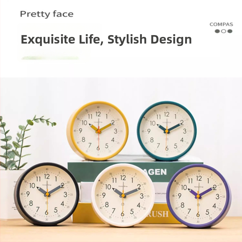 Настолен будилник с аналогов дисплей, плавно движение на секундната стрелка, батерийно захранване и аларма