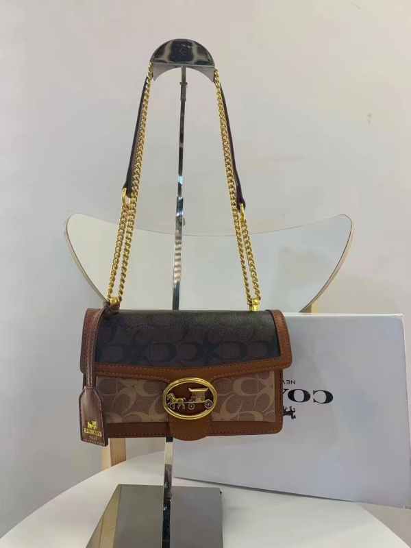 Ženska mini kvadratna PVC torbica za rameni crossbody, zatvaranje poklopcem, džep za telefon, 3D vodoravni kvadratni oblik, proljeće 2025