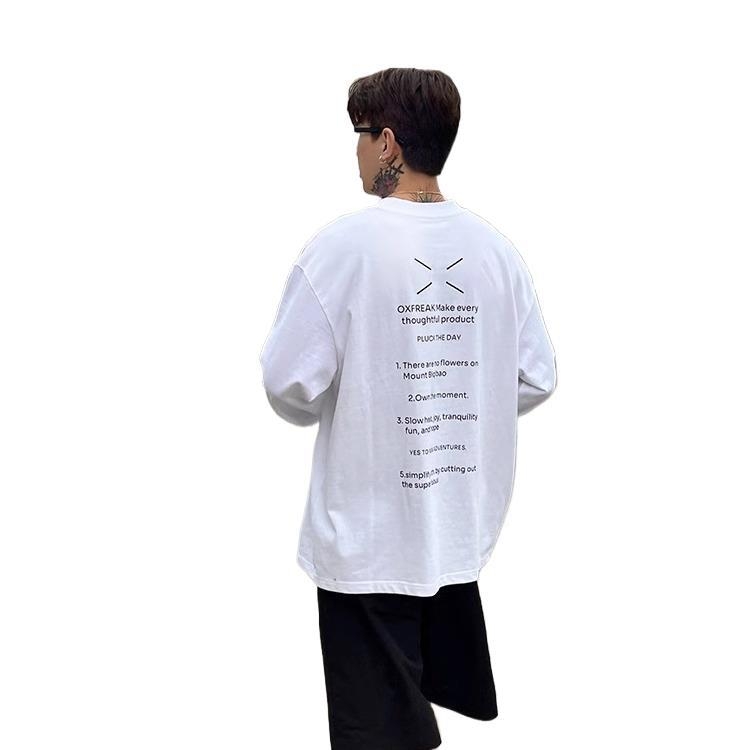 Ανδρικό μακρυμάνικο T‑shirt από μίγμα βαμβακιού και λινού, χαλαρή γραμμή, στρογγυλή λαιμόκοψη, εκτύπωση με γράμματα, περιεκτικότητα λινού έως 30%