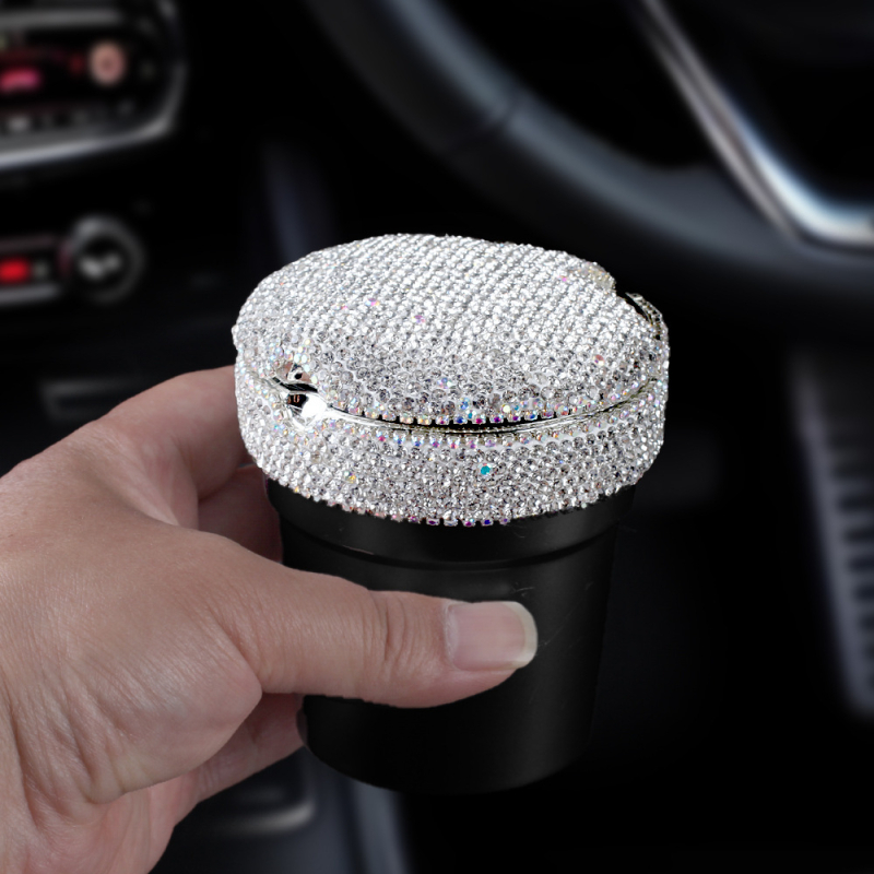 Auto pepeljar, plastični, 150 g, za automobil, Klasa A.
