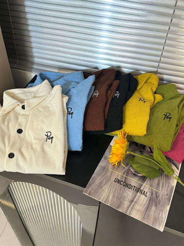 Ženska corduroy polo majica, dugi rukavi, izvezeni, redovitog kroja, polo ovratnik