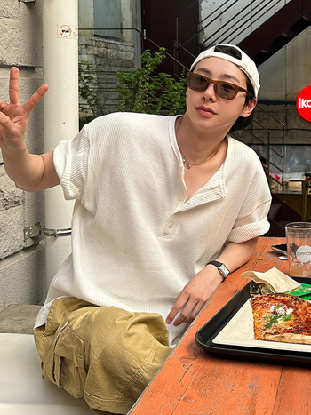 Pamut waffle textúrájú póló, lazább szabás, rövid ujjú, nyár 2025