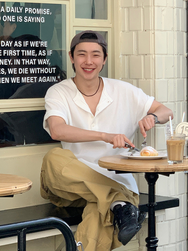 Pamut waffle textúrájú póló, lazább szabás, rövid ujjú, nyár 2025