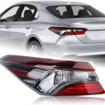 Toyota Camry 2021-2024 US verzióhoz hátsó lámpa készlet – belső és külső lámpák SE/LE/XSE/XLE kivitelek, modellek 81150-06G30/81110-06G30, 24V, 55W, PC ház