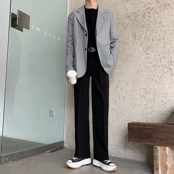 Férfi nadrágok, egyenes szabás, poliészter anyag, nyár, divatos stílus