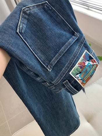 Дамски дънкови панталони с висока талия, прав крак, еластично деним, памук 50–70% и полиестер 30–50%