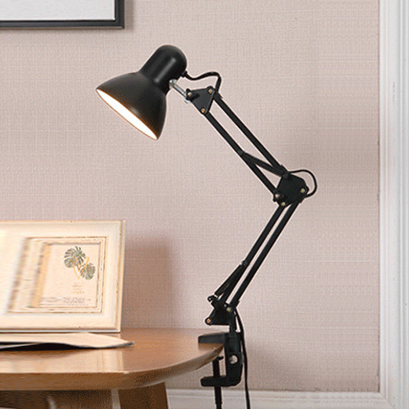 Hosszú karú fém asztali lámpa összecsukható karos kivitelben, CRI 80–89, gombos kapcsoló, konnektoros tápegység, tanulási fény