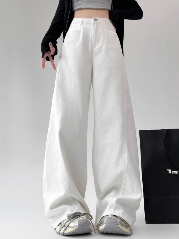 Дънки, висока талия, широки крачоли, памучна тъкан (70–80%), микроеластичност, композитно изпълнение, зима 2024.