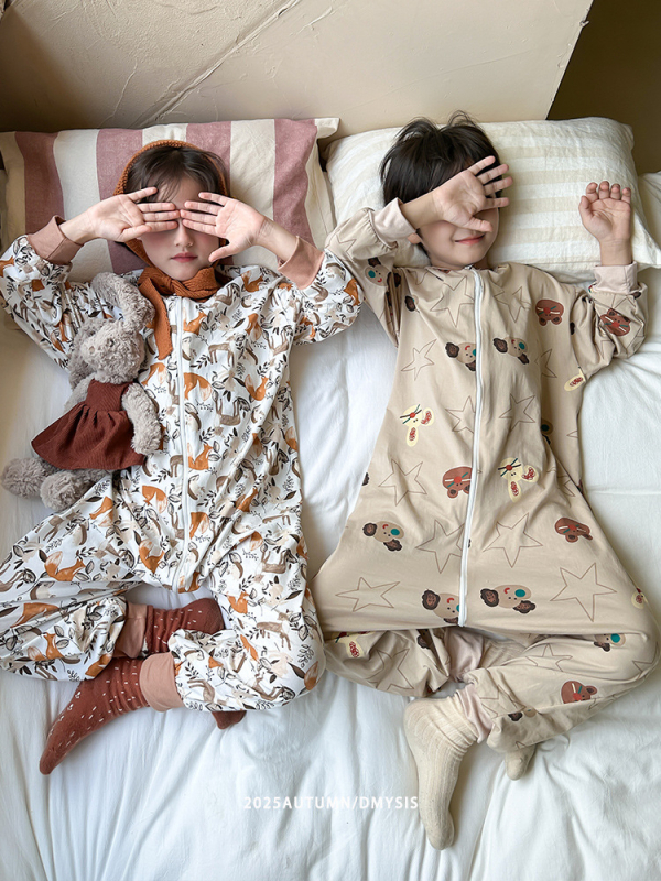 Детски гащеризон за спане с разделени крака – памук-ликра, 95% памук, защита на корема, стил корейски, за възраст 3–8 г., шарки животни/карикатури/точки