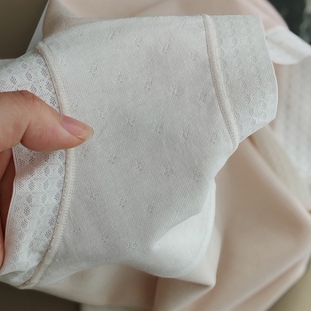 Γυναικείες σλιπ μεσαίας μέσης, διαπνέον ύφασμα, μονόχρωμο σχέδιο, επένδυση καβάλου 100% βαμβάκι, ύφασμα από ίνες αναγεννημένης κυτταρίνης