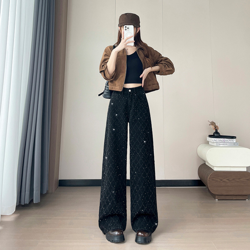 Jeans din denim, talie înaltă, cu cristale termice, croială largă, 50–70% bumbac