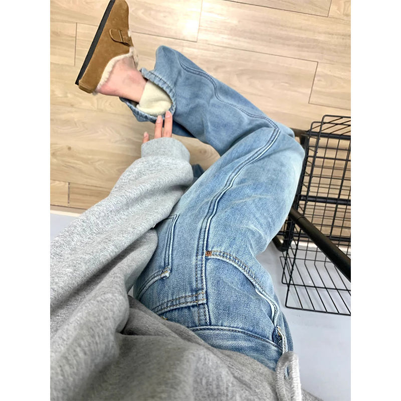 Джинси с подплата от флис, висока талия, широки крачоли, плътен деним — пролет 2025