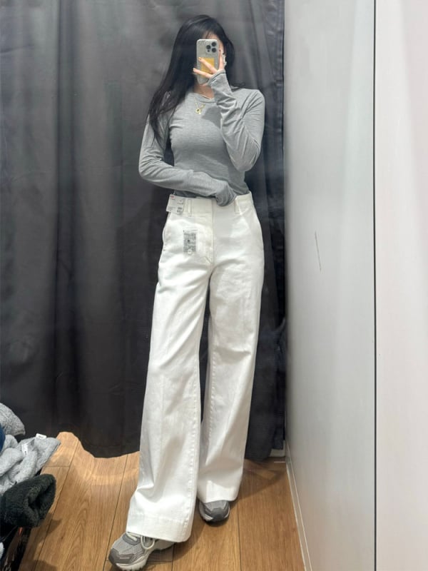 URAZ дънки деним с висока талия и широки крачоли, еластан за комфорт, зима 2024