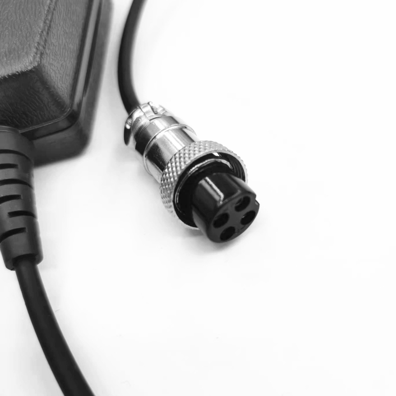 CB automobilni mikrofon držač, prašootporan, kompatibilan s PR240 PR245 PR350 PR375 PR550 PR3000, frekvencijski opseg 10–50 km